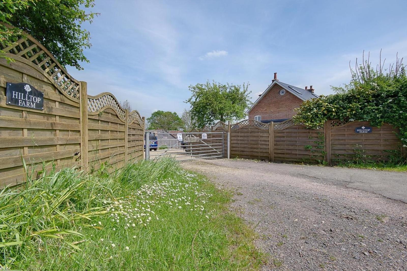 Hilltop Farm Sturminster Newton Exterior foto